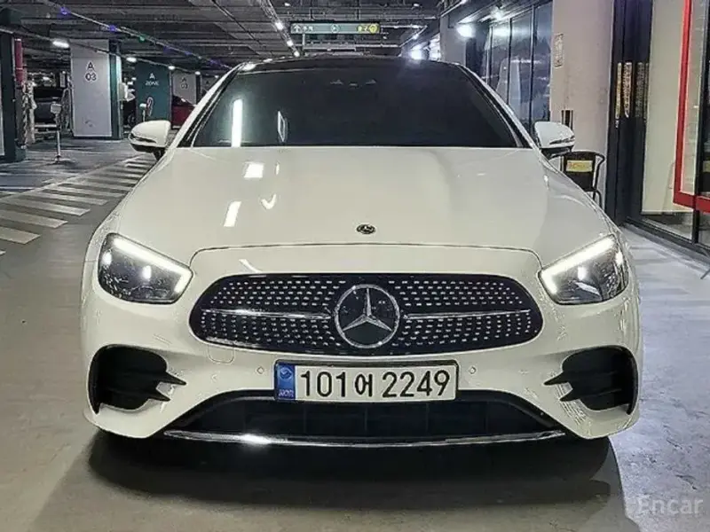 2022 Mercedes-Benz E-Класс с пробегом 48 258 км