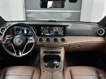 2021 Mercedes-Benz E-Класс с пробегом 140 009 км