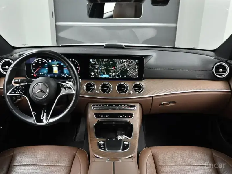 2021 Mercedes-Benz E-Класс с пробегом 140 009 км