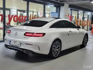 2022 Mercedes-Benz E-Класс с пробегом 48 258 км