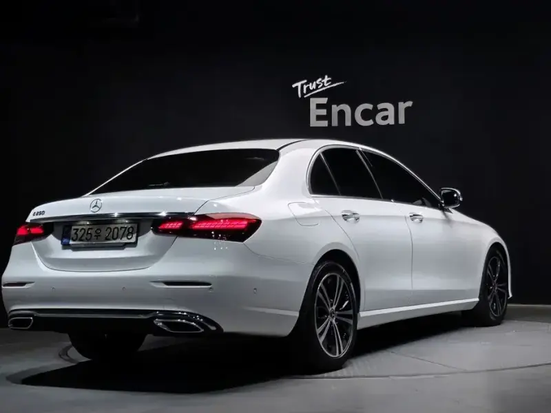 2021 Mercedes-Benz E-Класс с пробегом 40 108 км