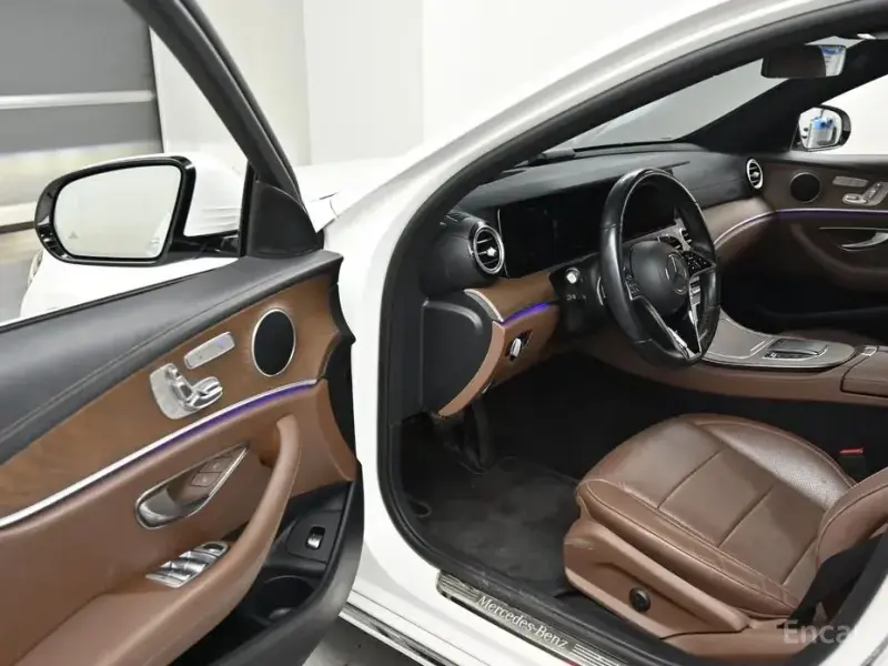 2021 Mercedes-Benz E-Класс с пробегом 140 009 км