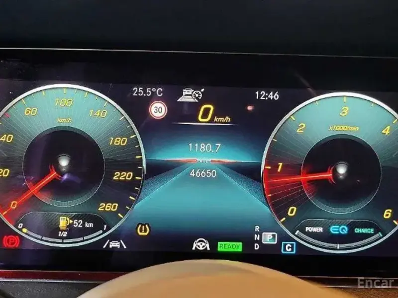 2022 Mercedes-Benz E-Класс с пробегом 48 258 км