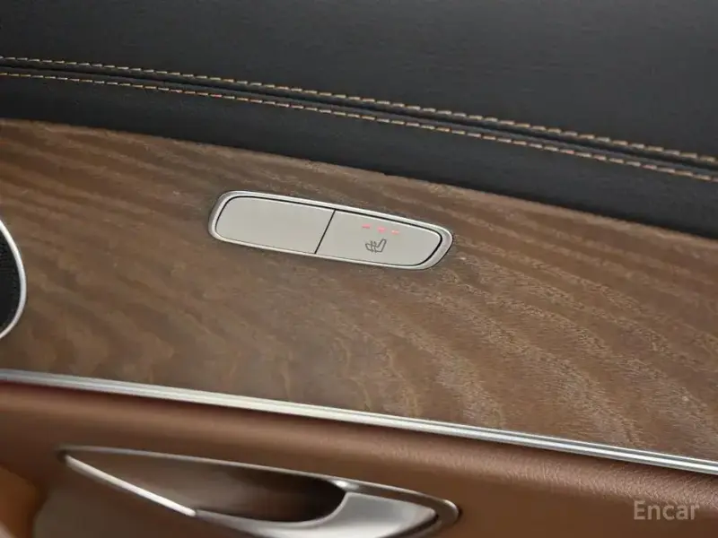 2021 Mercedes-Benz E-Класс с пробегом 140 009 км