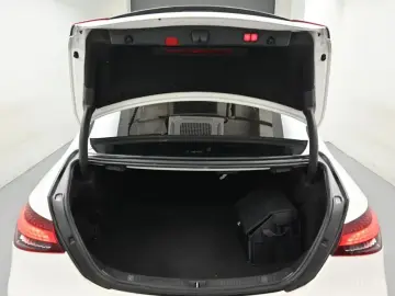 2021 Mercedes-Benz E-Класс с пробегом 140 009 км
