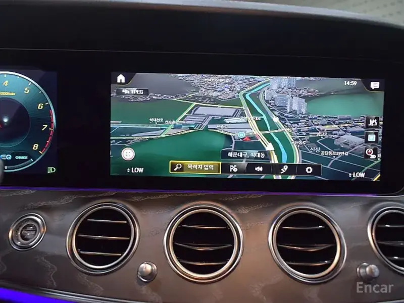 2023 Mercedes-Benz E-Класс с пробегом 36 312 км