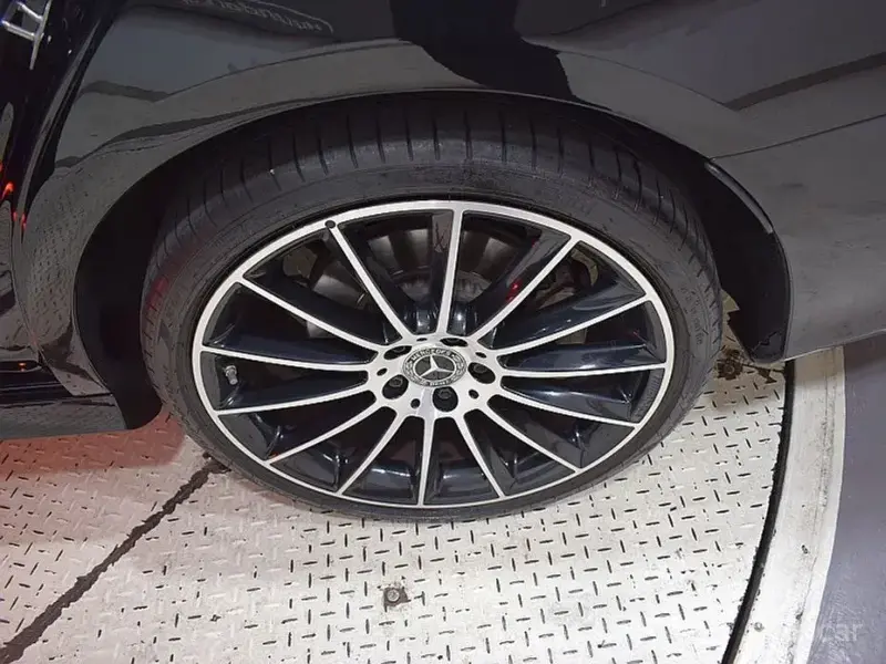 2023 Mercedes-Benz E-Класс с пробегом 36 312 км