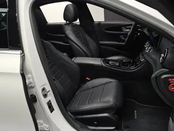 2023 Mercedes-Benz E-Класс с пробегом 17 987 км
