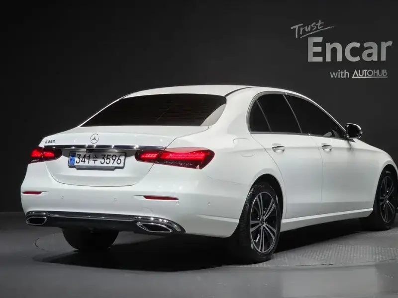 2021 Mercedes-Benz E-Класс с пробегом 55 620 км