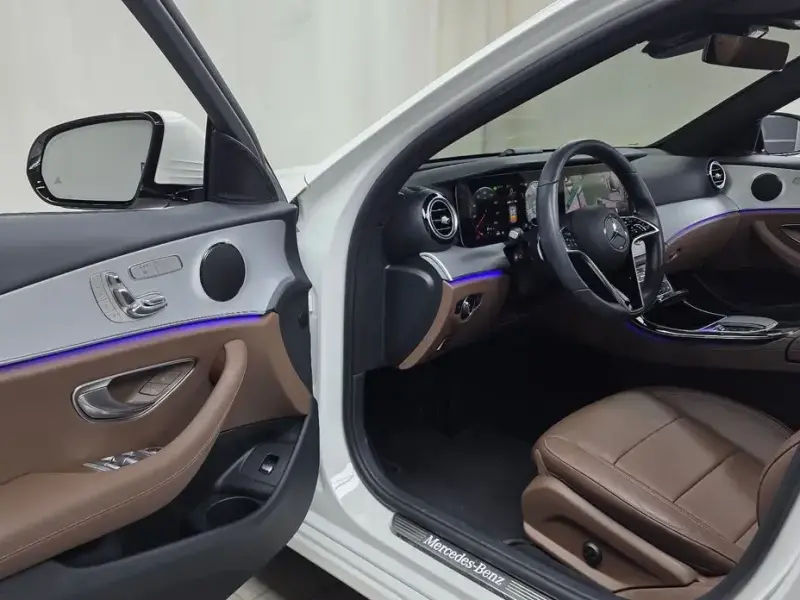2021 Mercedes-Benz E-Класс с пробегом 55 620 км