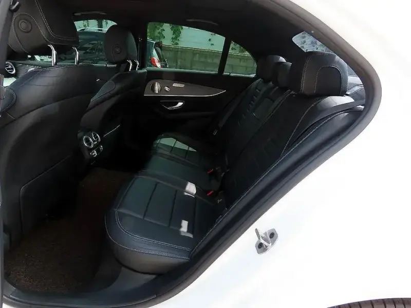 2021 Mercedes-Benz E-Класс с пробегом 70 500 км