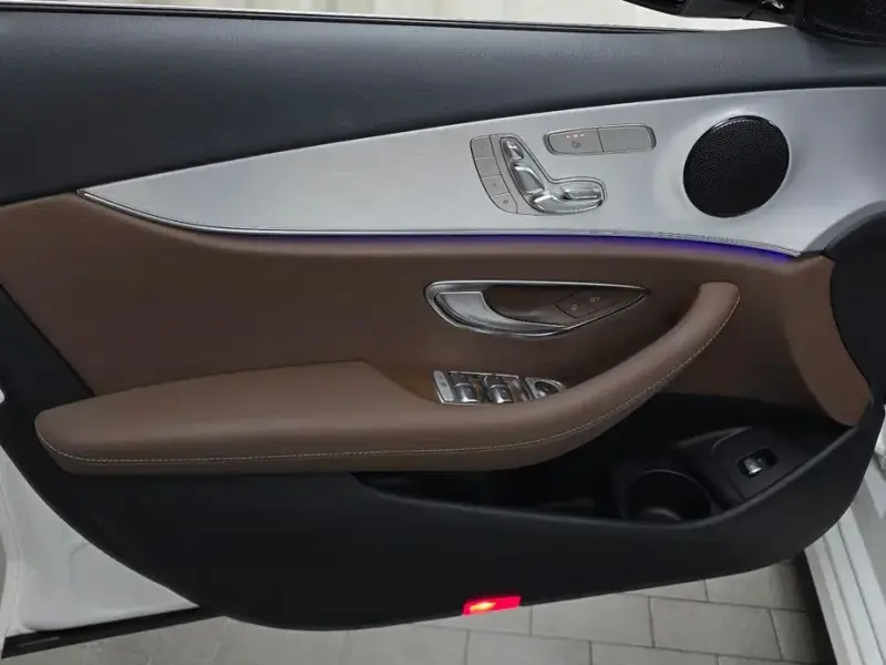2021 Mercedes-Benz E-Класс с пробегом 55 620 км