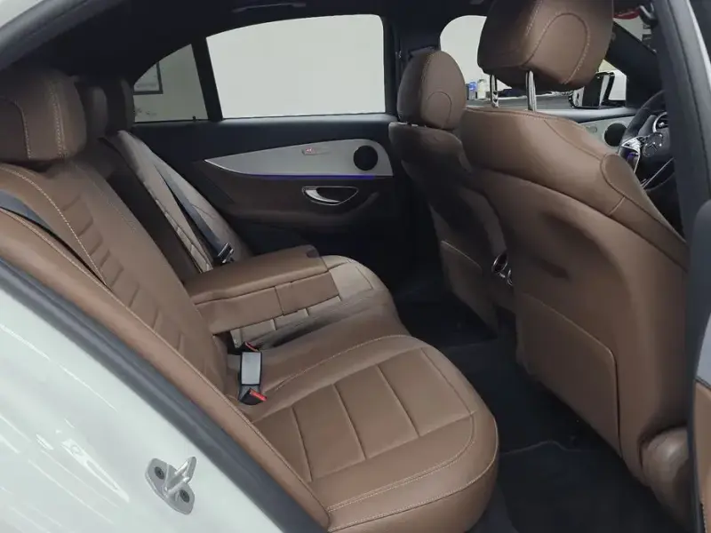 2021 Mercedes-Benz E-Класс с пробегом 55 620 км