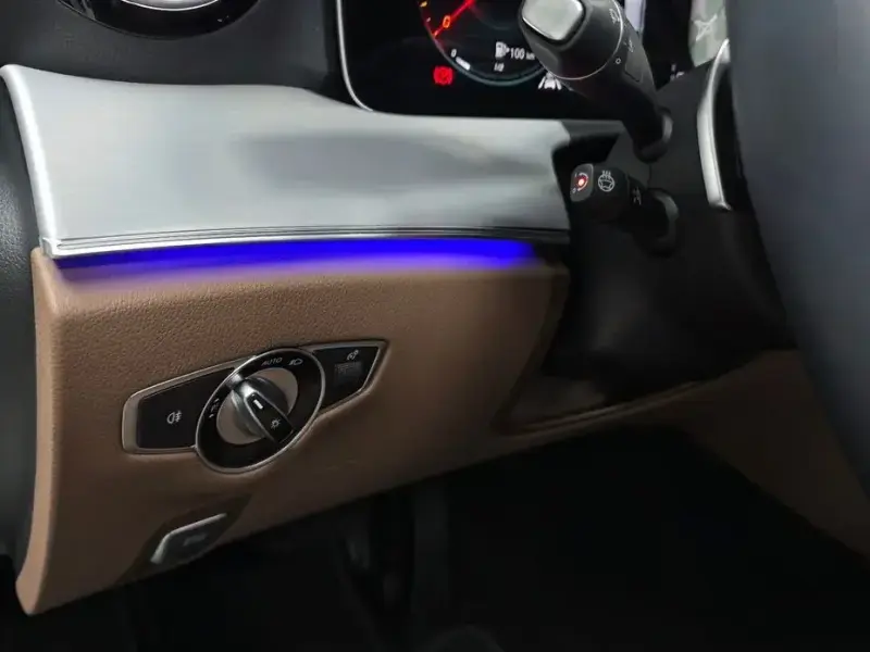 2021 Mercedes-Benz E-Класс с пробегом 55 620 км