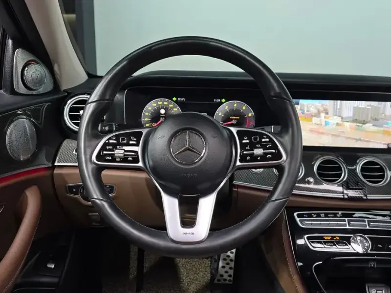 2020 Mercedes-Benz E-Класс с пробегом 108 725 км