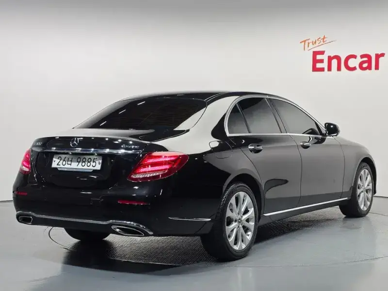 2018 Mercedes-Benz E-Класс с пробегом 63 886 км