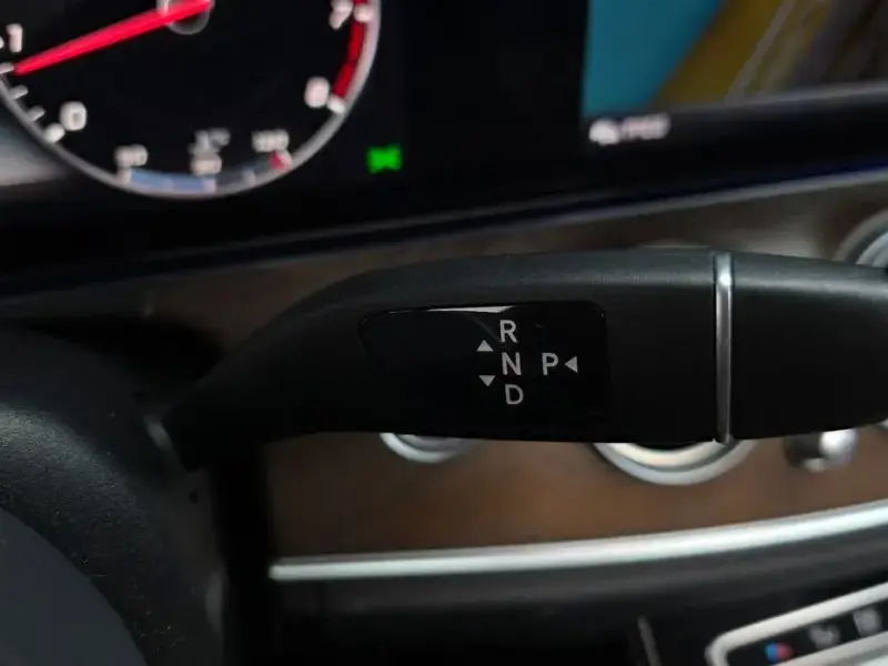 2018 Mercedes-Benz E-Класс с пробегом 63 886 км