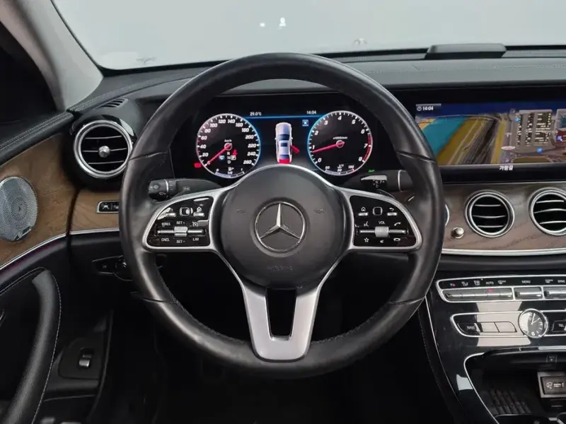 2018 Mercedes-Benz E-Класс с пробегом 63 886 км
