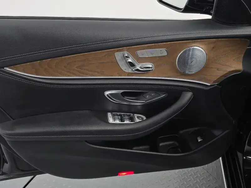 2018 Mercedes-Benz E-Класс с пробегом 63 886 км