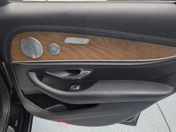 2018 Mercedes-Benz E-Класс с пробегом 63 886 км