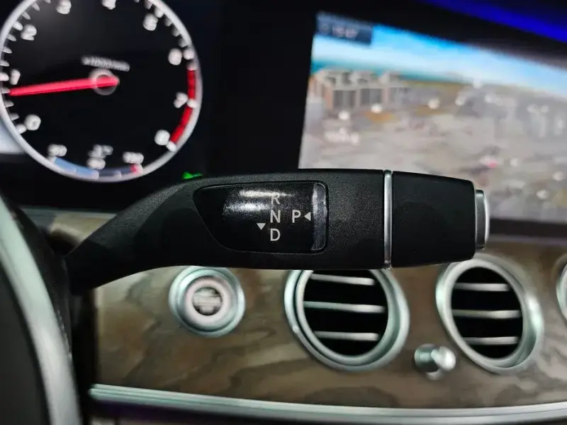 2018 Mercedes-Benz E-Класс с пробегом 46 703 км