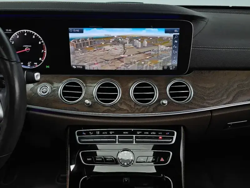 2018 Mercedes-Benz E-Класс с пробегом 46 703 км