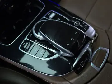 2019 Mercedes-Benz E-Класс с пробегом 84 355 км