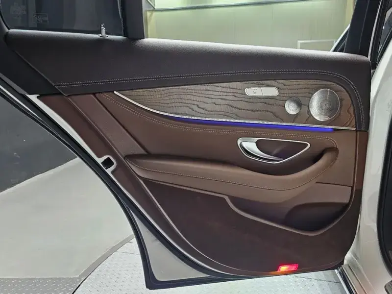 2019 Mercedes-Benz E-Класс с пробегом 134 656 км