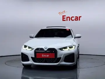 2022 BMW i4 с пробегом 107 624 км