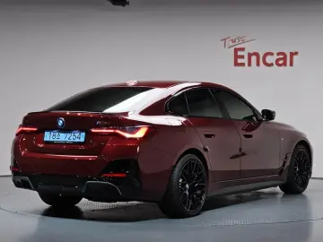2023 BMW i4 с пробегом 39 855 км