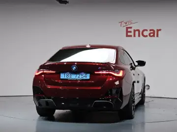 2023 BMW i4 с пробегом 39 855 км