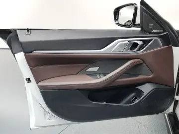 2022 BMW i4 с пробегом 107 624 км