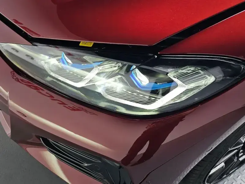 2023 BMW i4 с пробегом 39 855 км