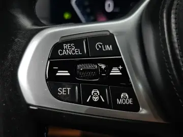 2023 BMW i4 с пробегом 39 855 км