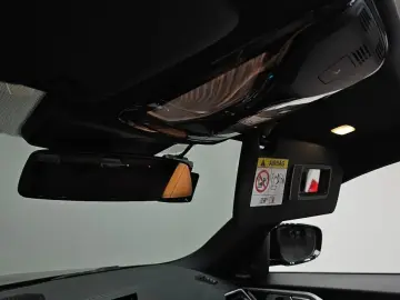2023 BMW i4 с пробегом 39 855 км