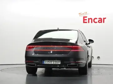 2023 Genesis G90 с пробегом 59 723 км