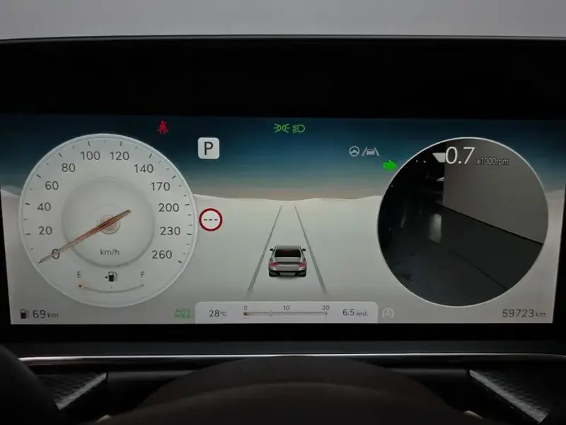 2023 Genesis G90 с пробегом 59 723 км