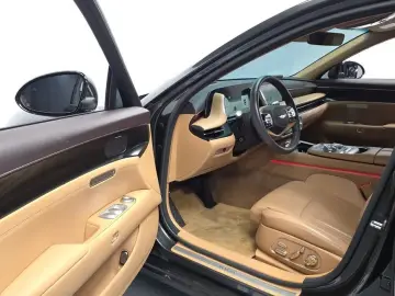 2023 Genesis G90 с пробегом 59 723 км