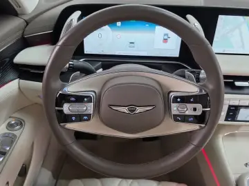 2023 Genesis G90 с пробегом 89 672 км