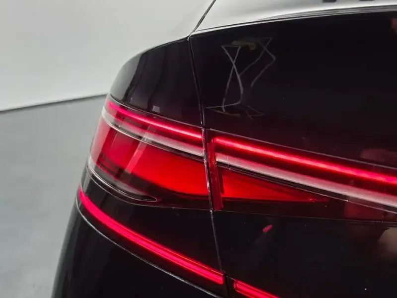 2023 Genesis G90 с пробегом 89 672 км