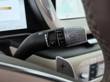 2023 Genesis G90 с пробегом 89 672 км