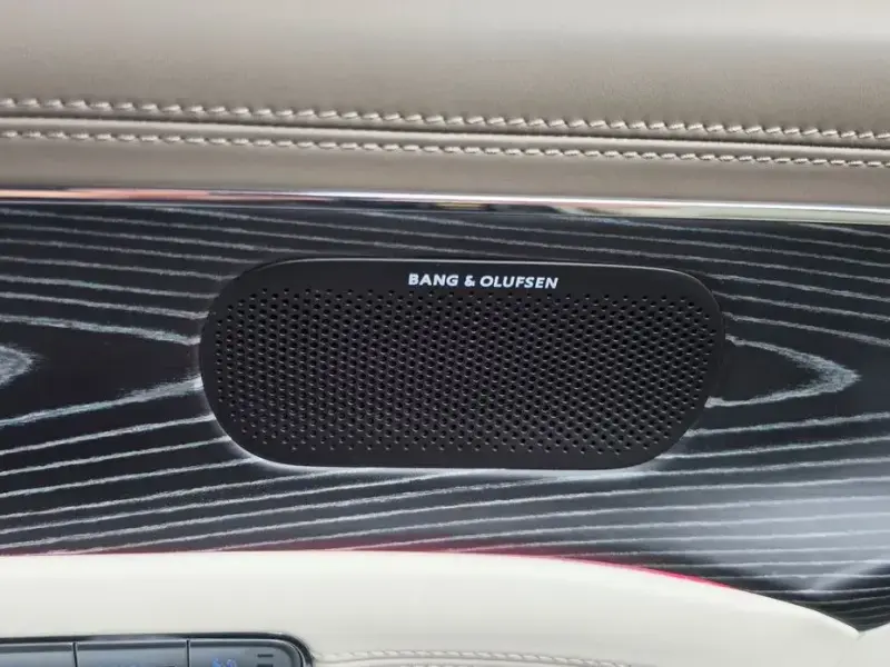 2023 Genesis G90 с пробегом 89 672 км
