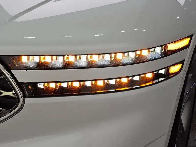 2023 Genesis G90 с пробегом 82 663 км
