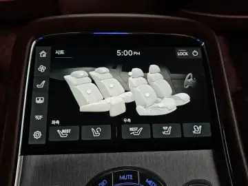 2023 Genesis G90 с пробегом 82 663 км