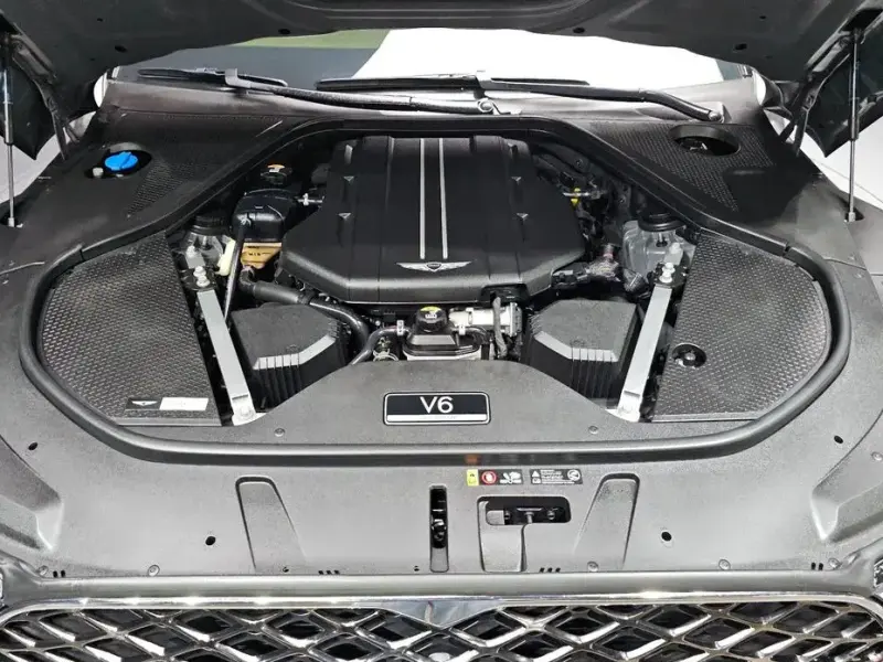 2023 Genesis G90 с пробегом 48 712 км
