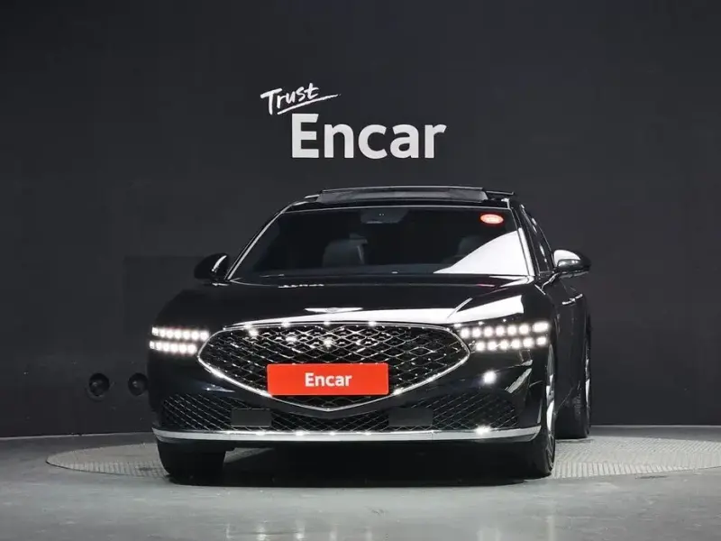 2023 Genesis G90 с пробегом 56 711 км