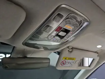 2023 Genesis G90 с пробегом 48 712 км