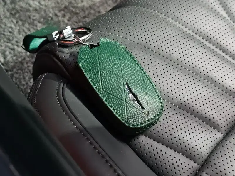 2023 Genesis G90 с пробегом 56 711 км