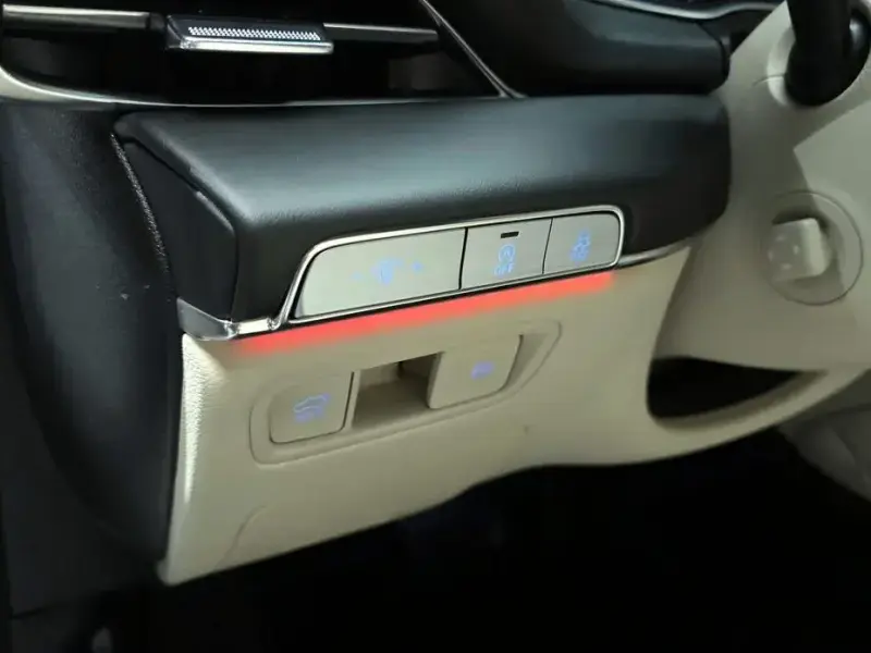 2023 Genesis GV80 с пробегом 51 534 км
