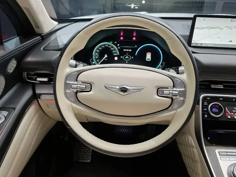 2023 Genesis GV80 с пробегом 51 534 км